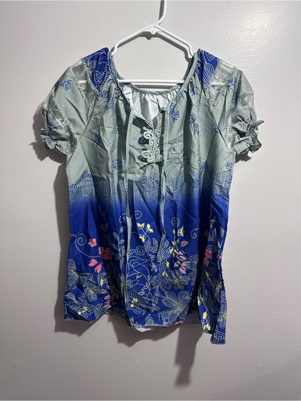 Ombre Blue Floral Tie-Neck Peasant Top Size 4XL (1493)